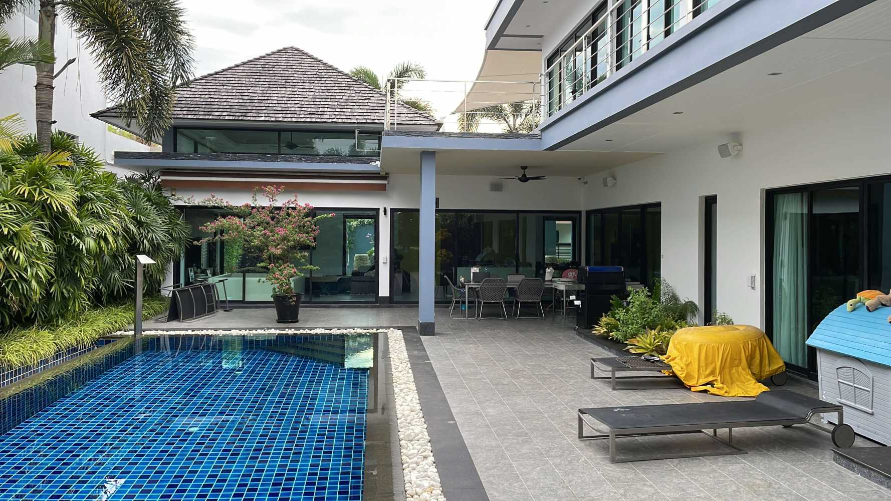 Property image - full photo 1