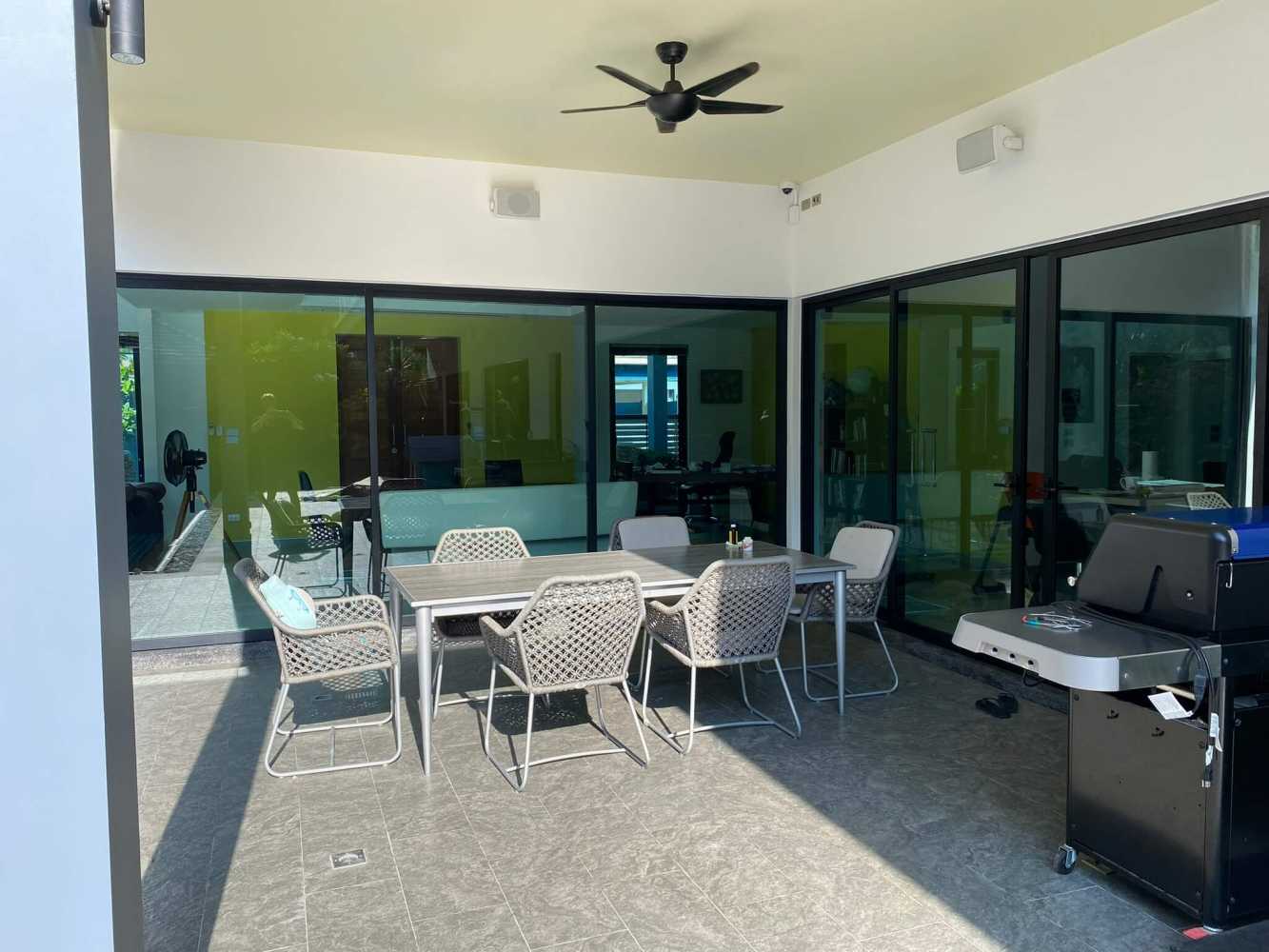 Property image - full photo 14