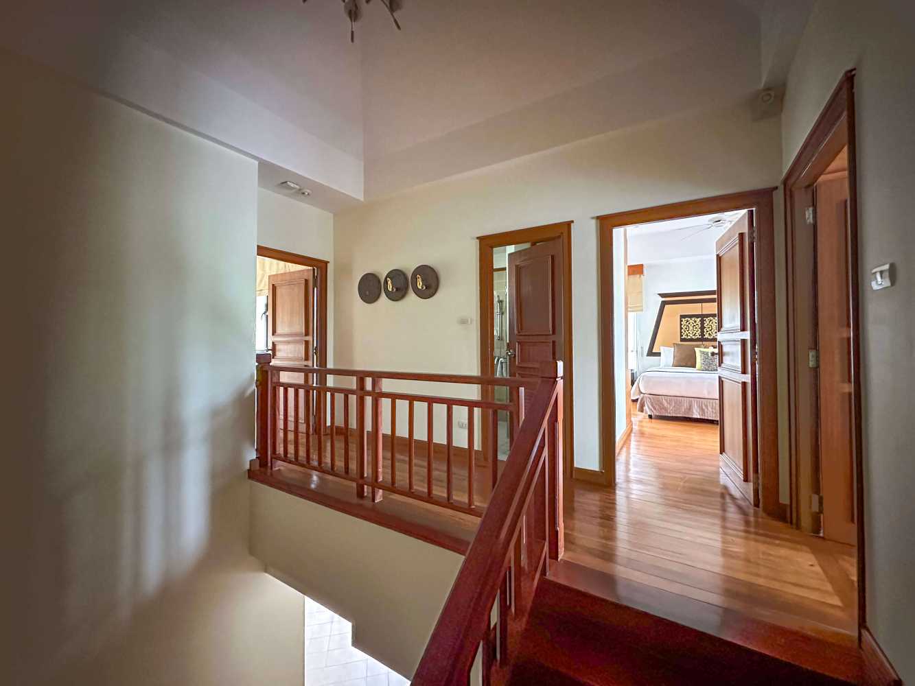 Property image - full photo 10