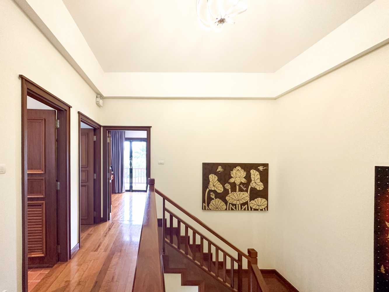 Property image - full photo 13