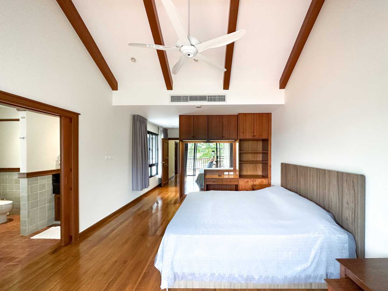 Property image - full photo 19