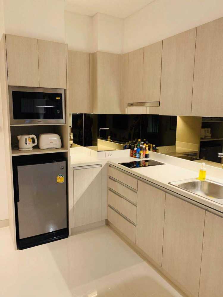 Property image - full photo 8