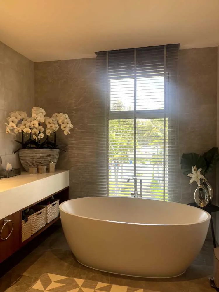 Property image - full photo 10