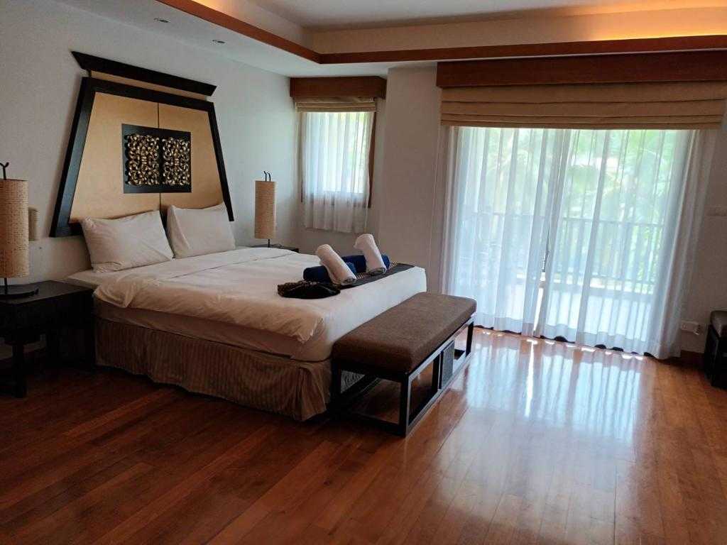 Property image - full photo 14