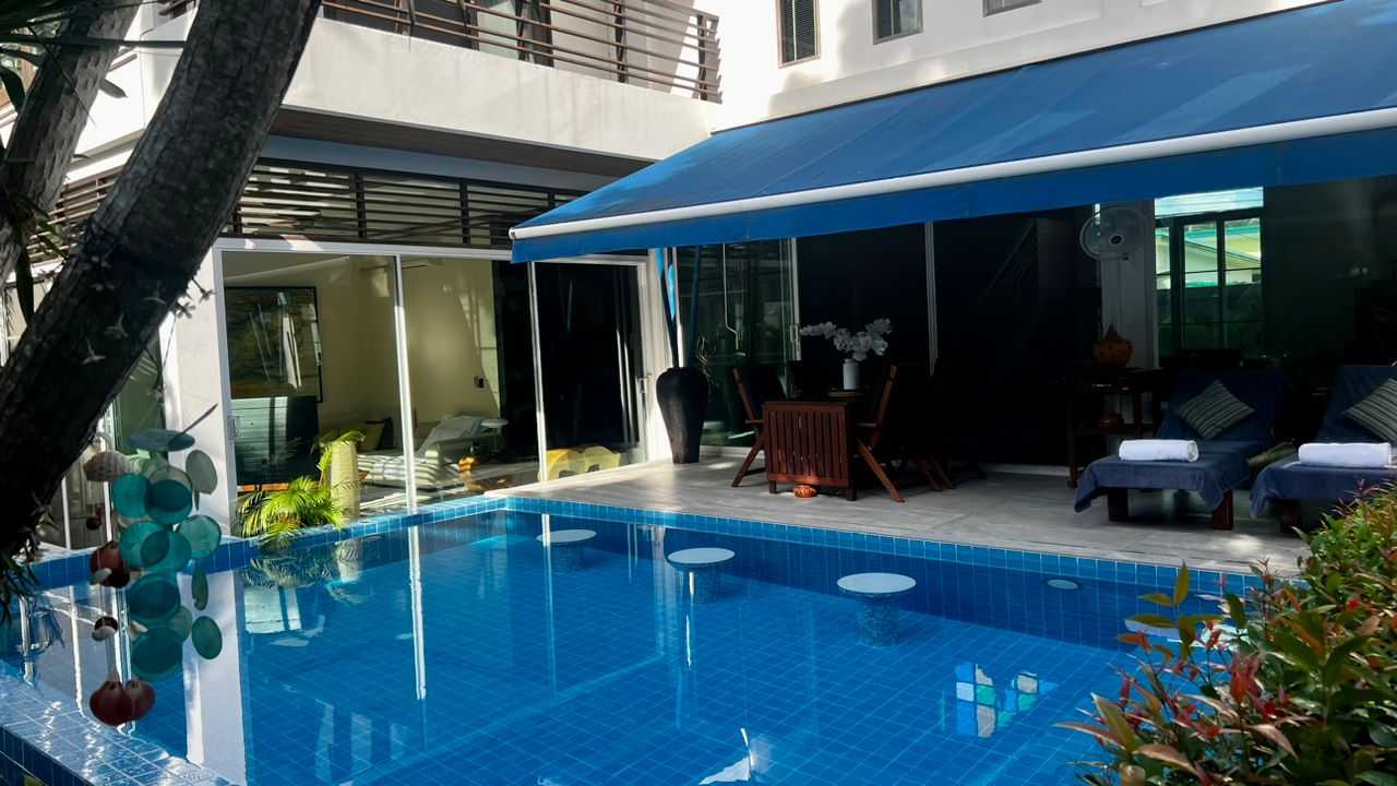 Property image - full photo 21