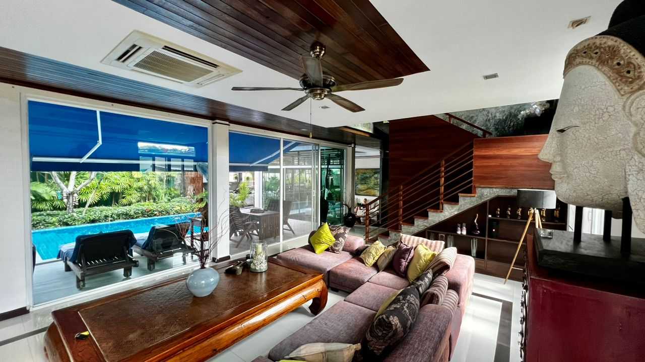 Property image - full photo 1