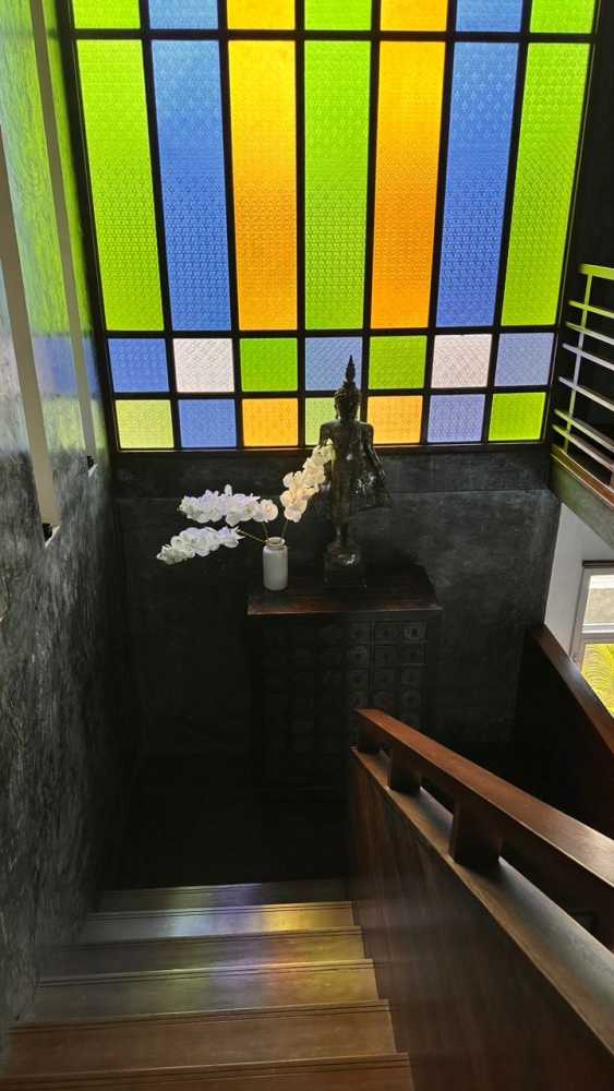 Property image - full photo 8