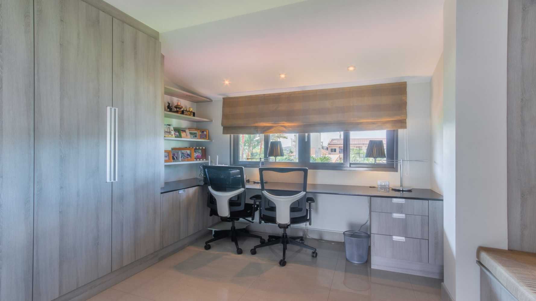 Property image - full photo 19
