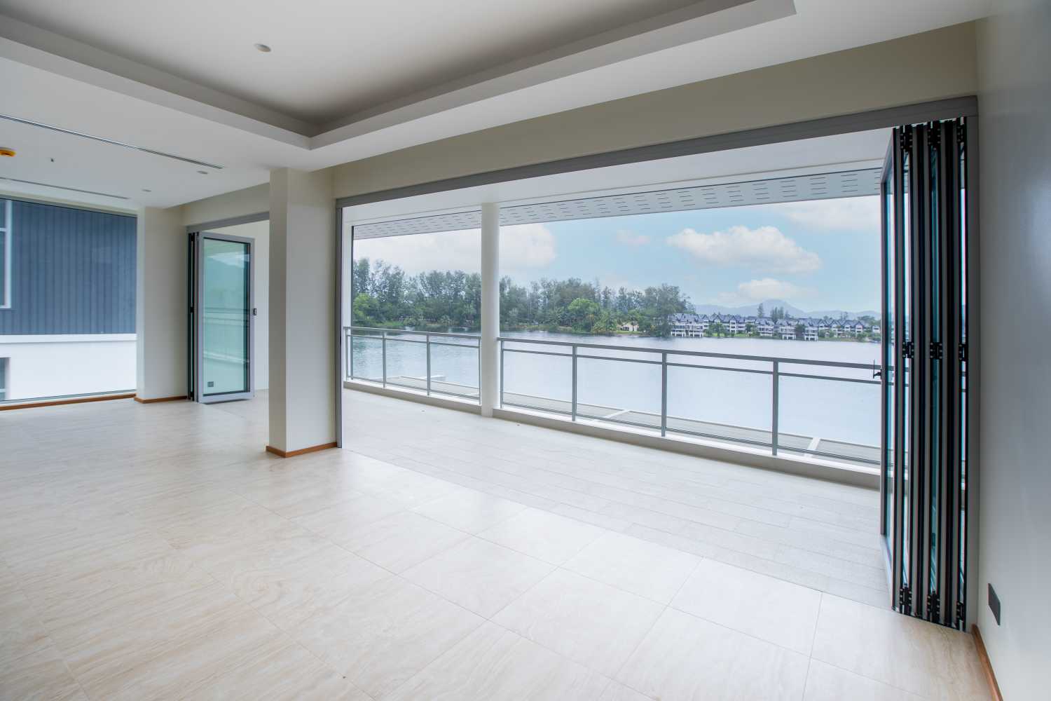 Property image - full photo 1