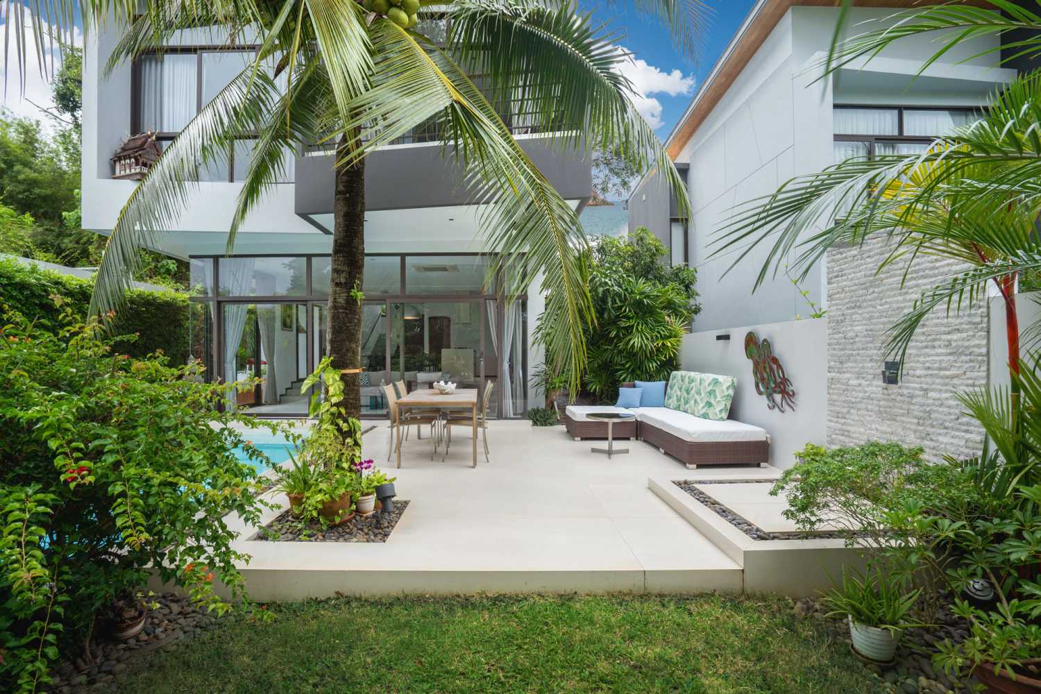 Property image - full photo 1