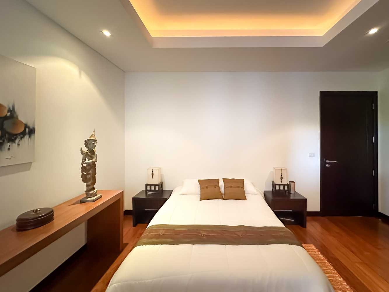 Property image - full photo 6