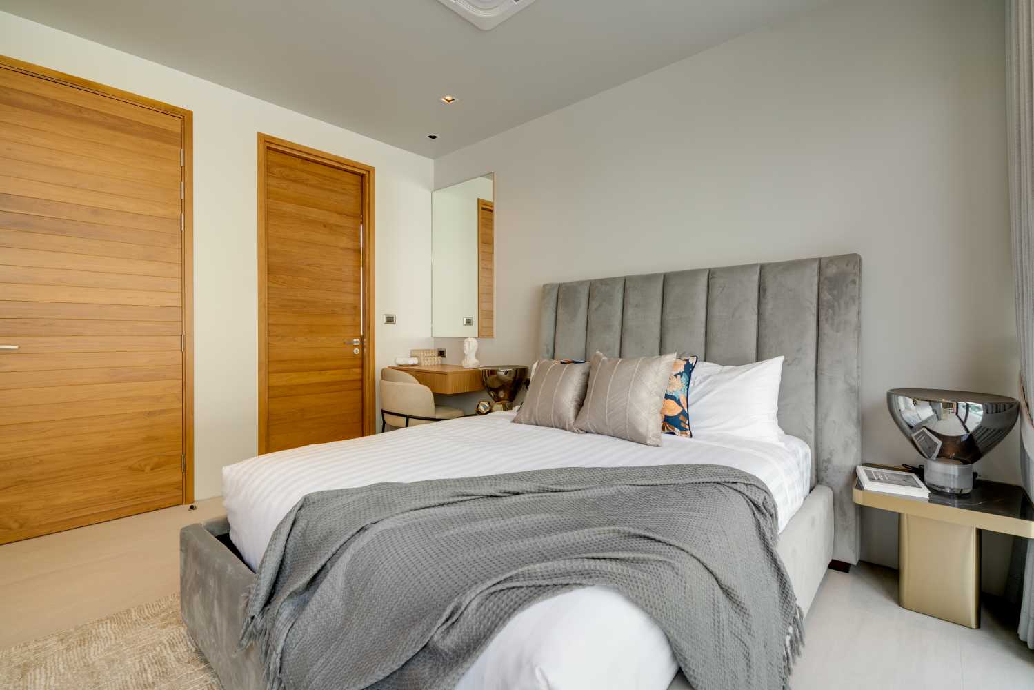 Property image - full photo 14