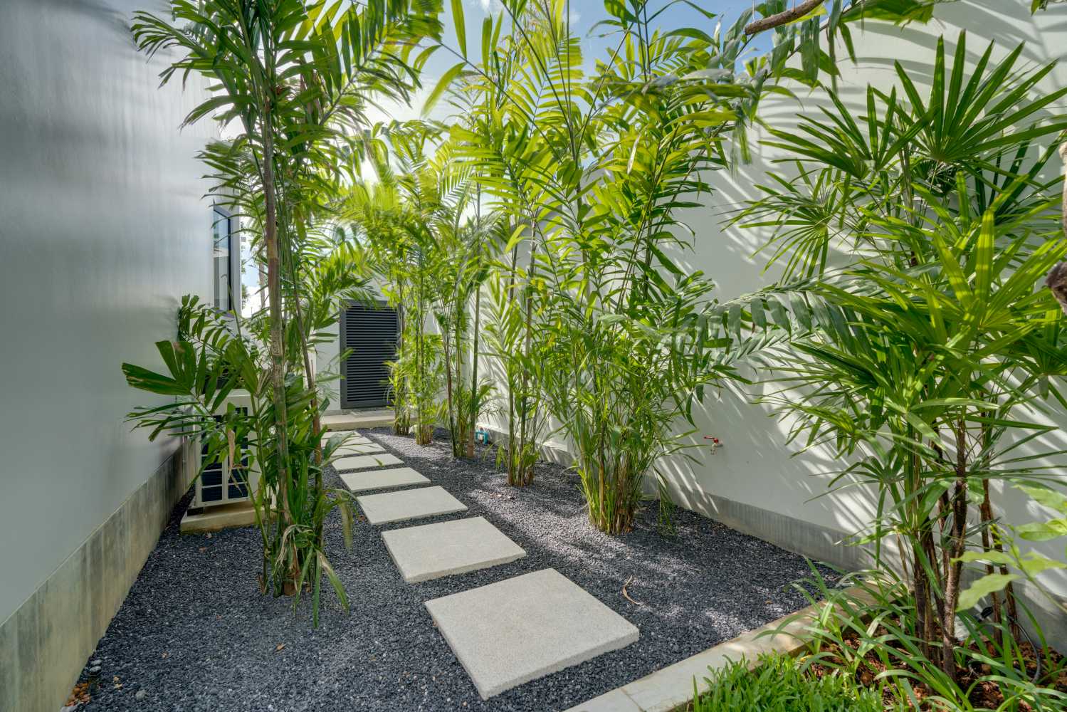 Property image - full photo 19