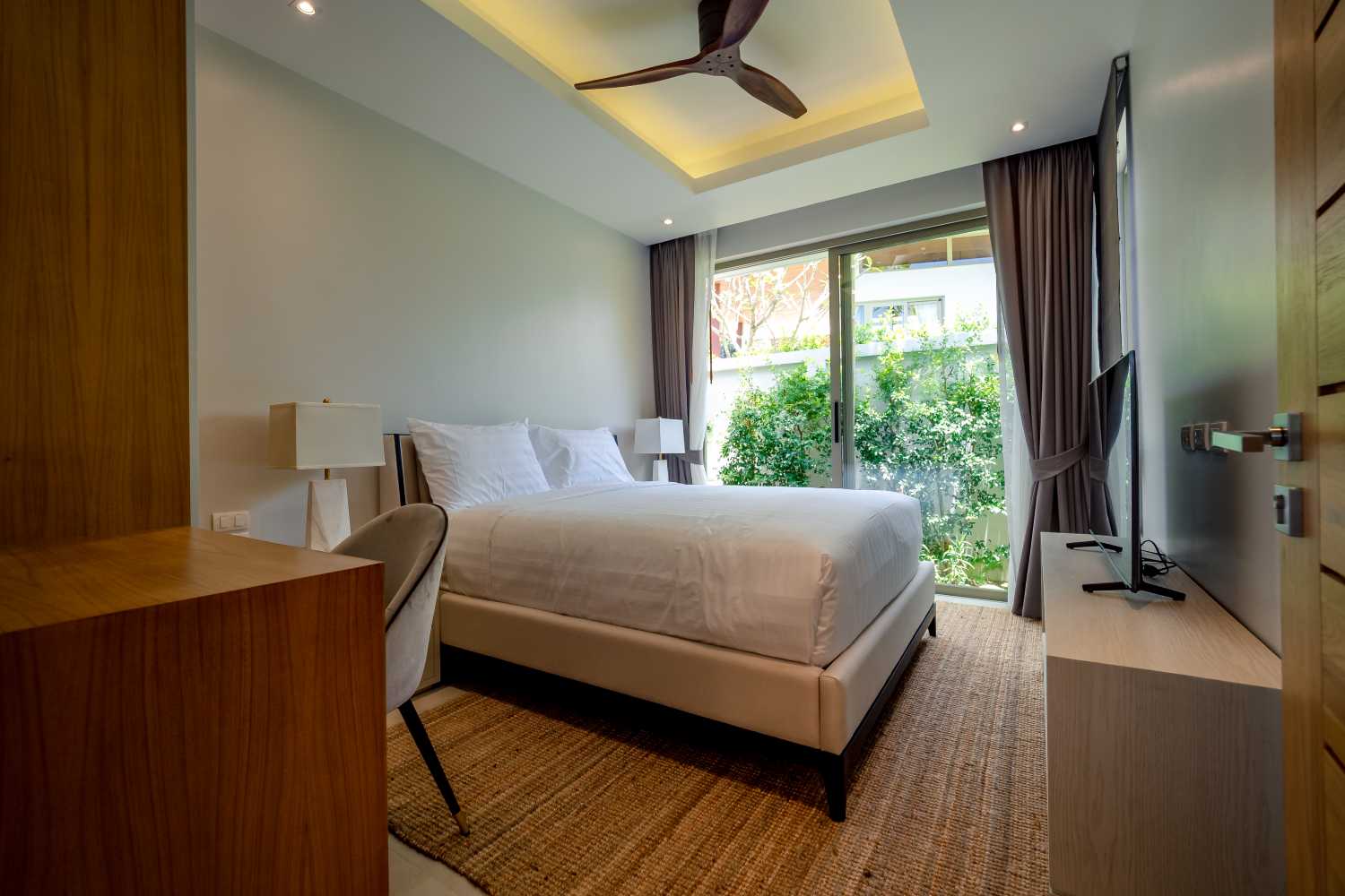 Property image - full photo 13