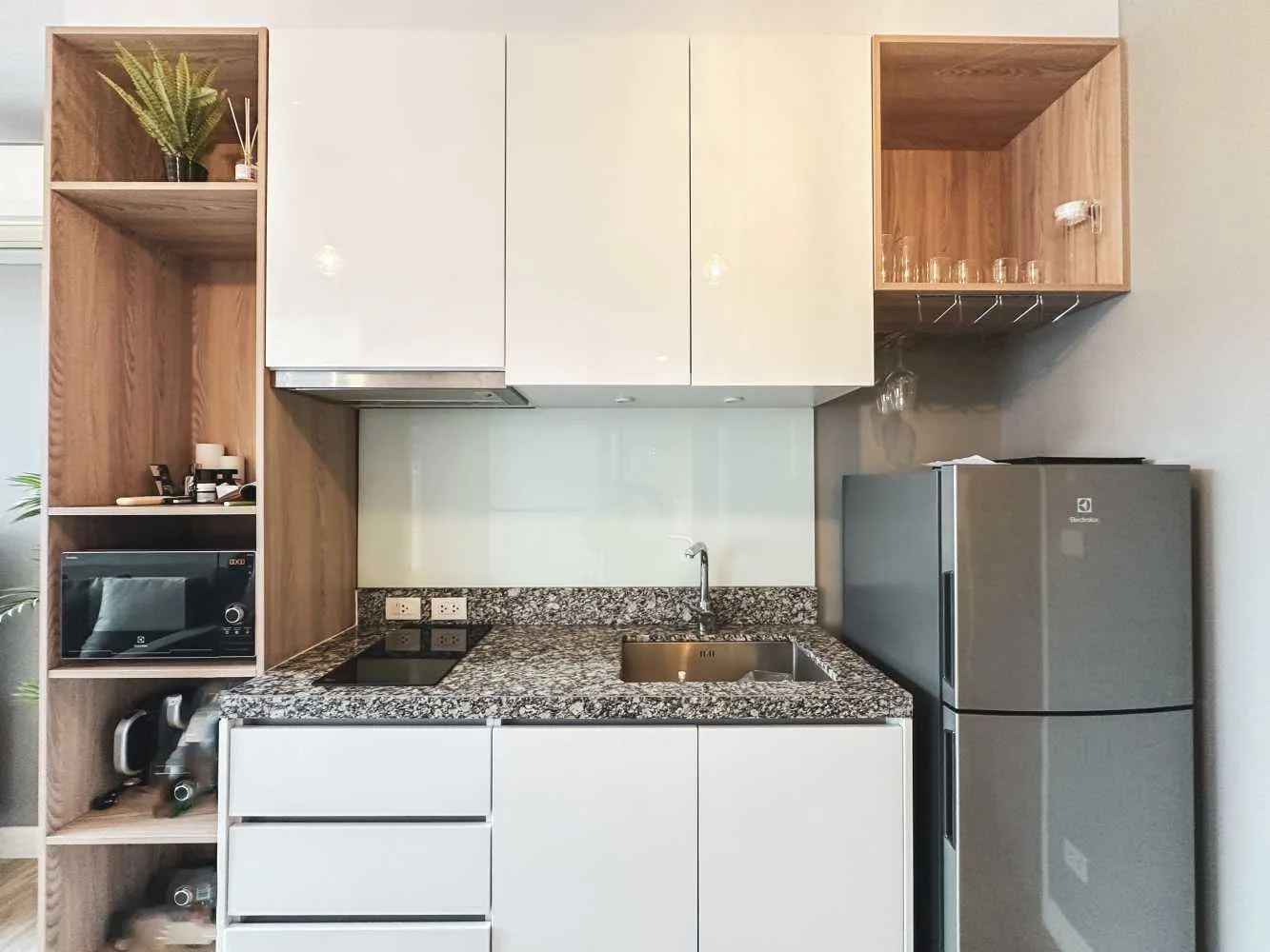 Property image - full photo 5