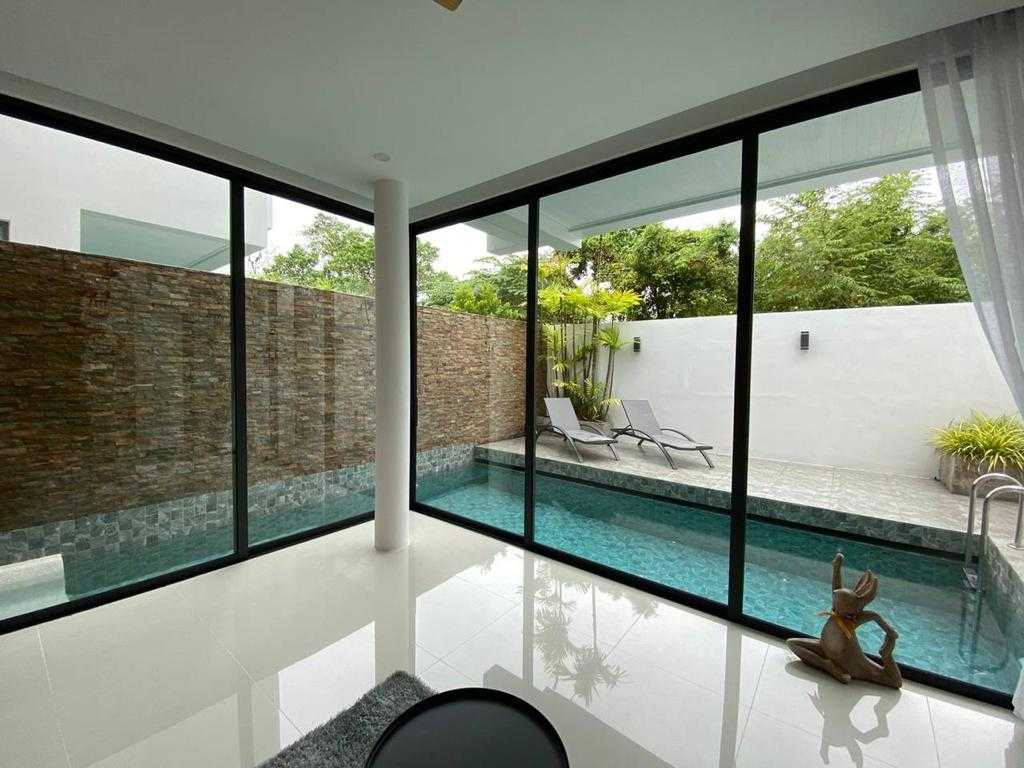 Property image - full photo 15