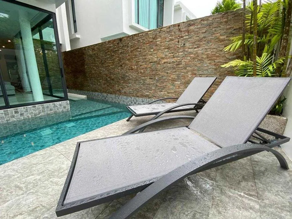 Property image - full photo 16