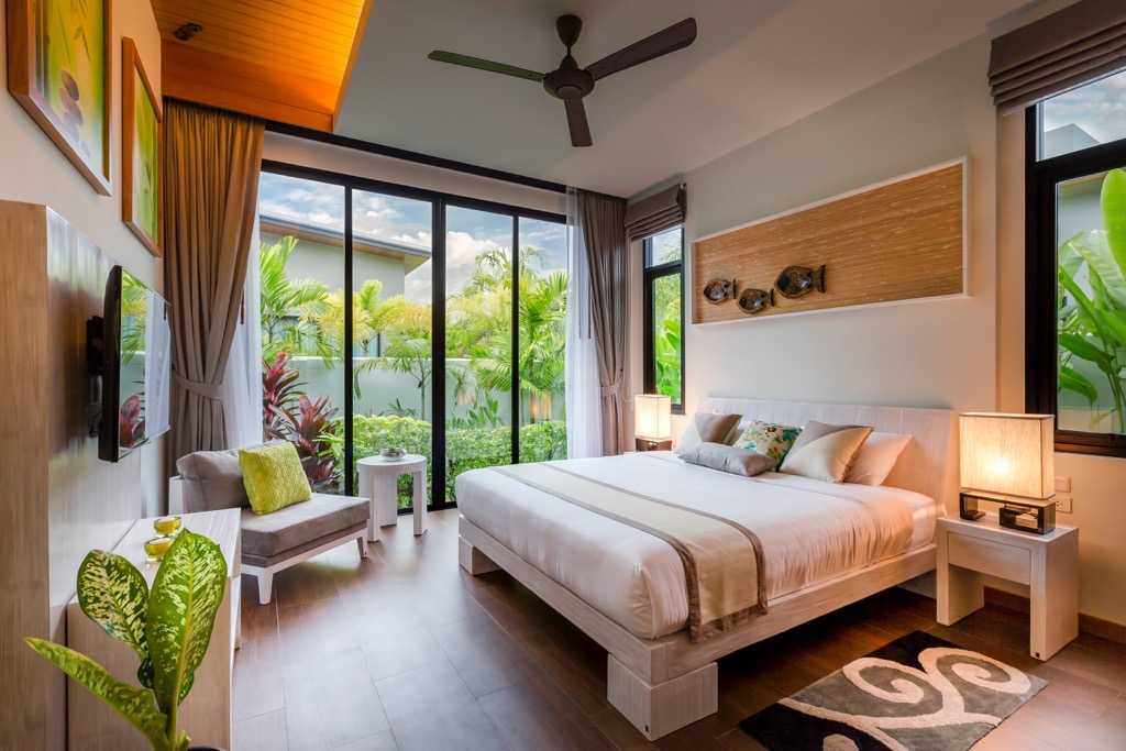 Property image - full photo 11