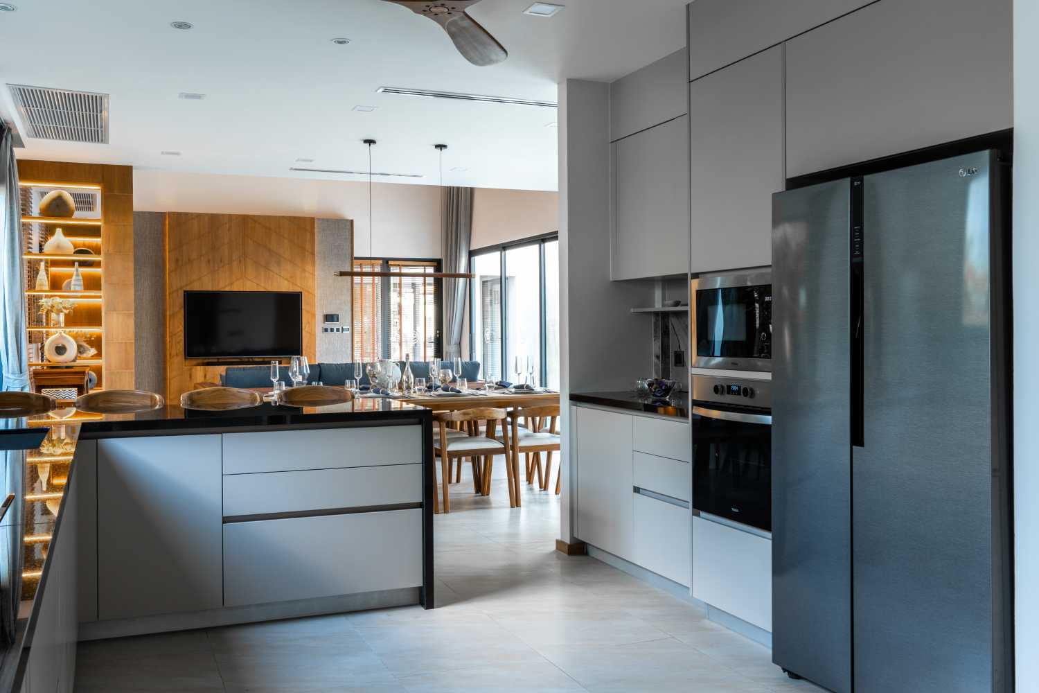 Property image - full photo 6