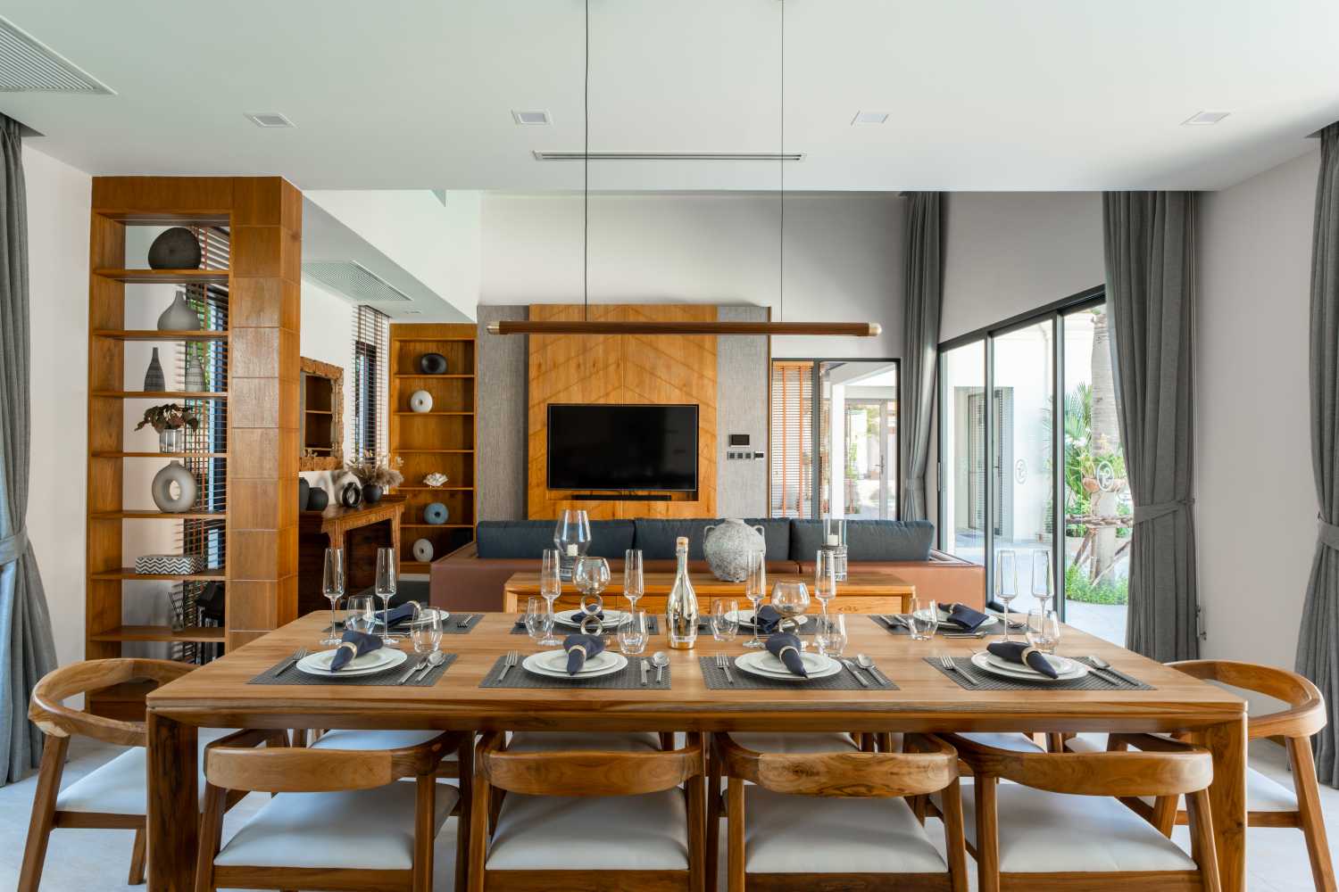 Property image - full photo 28