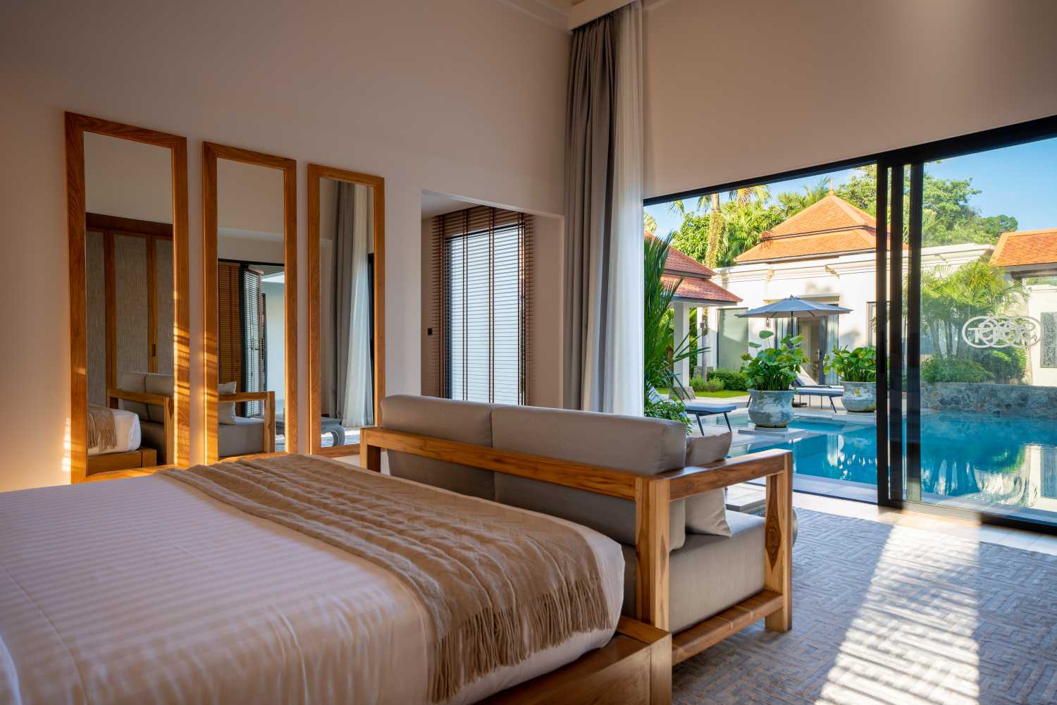 Property image - full photo 25