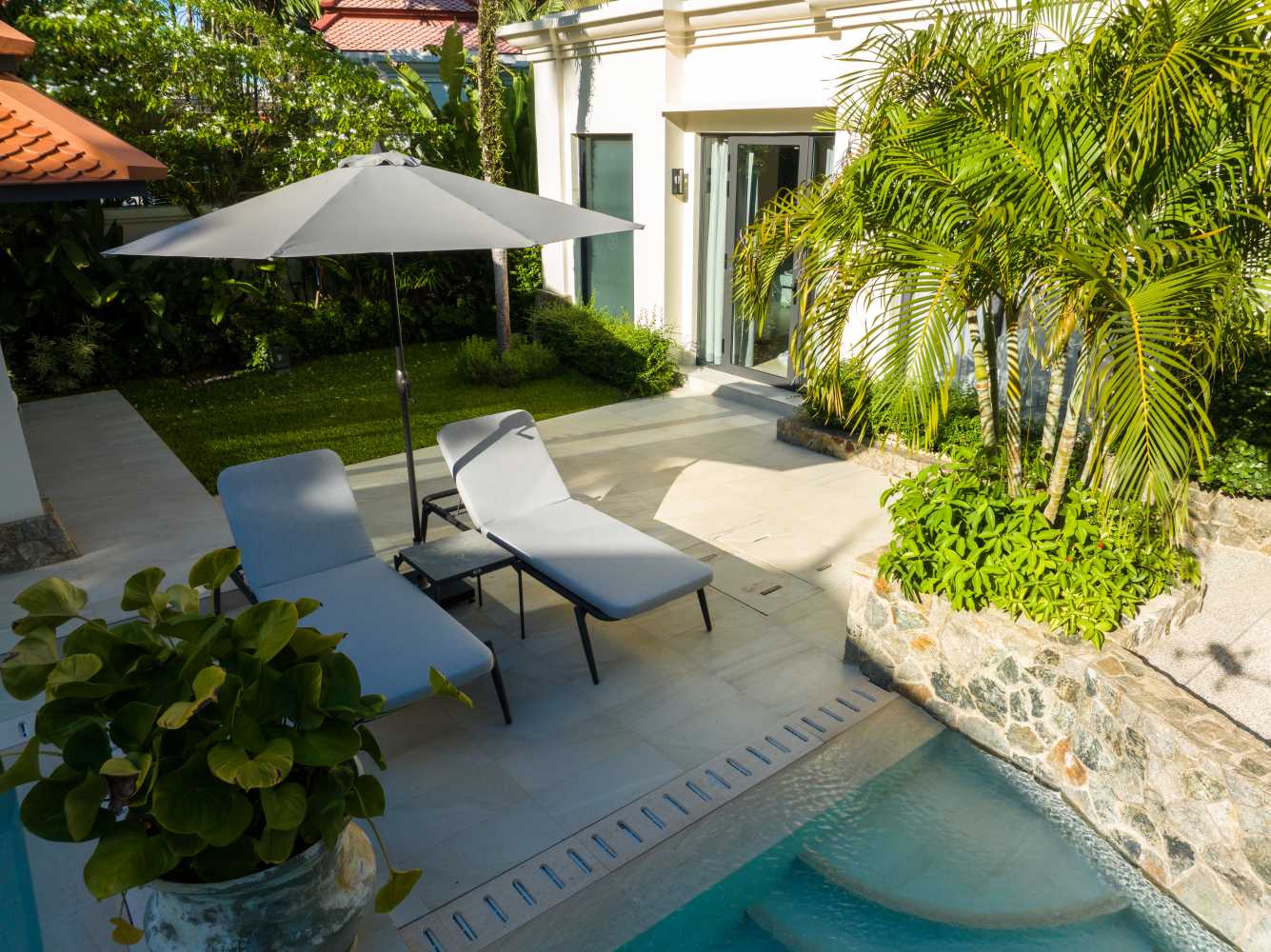 Property image - full photo 36