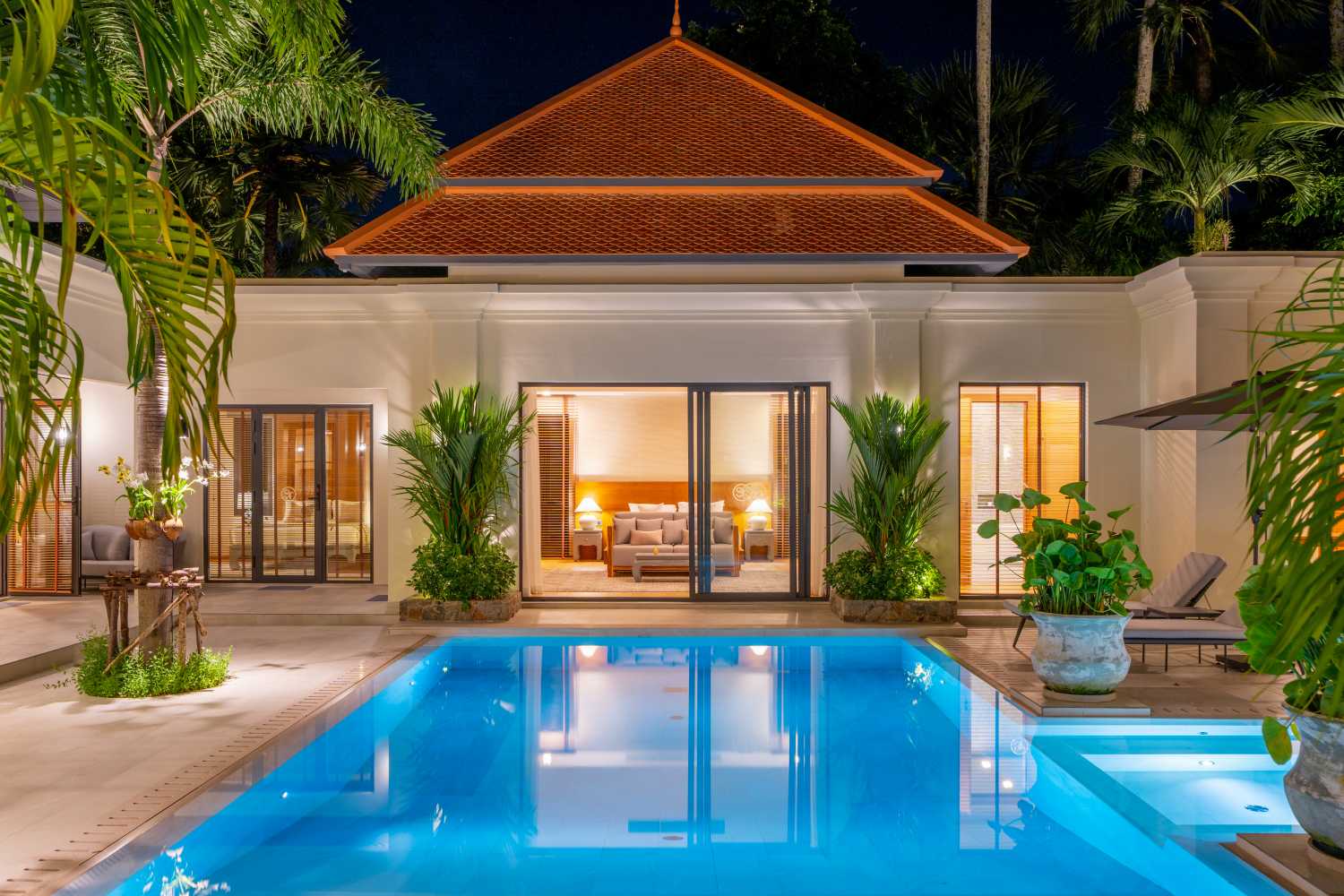 Property image - full photo 3