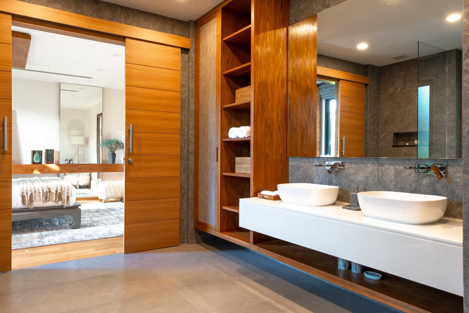 Property image - full photo 65