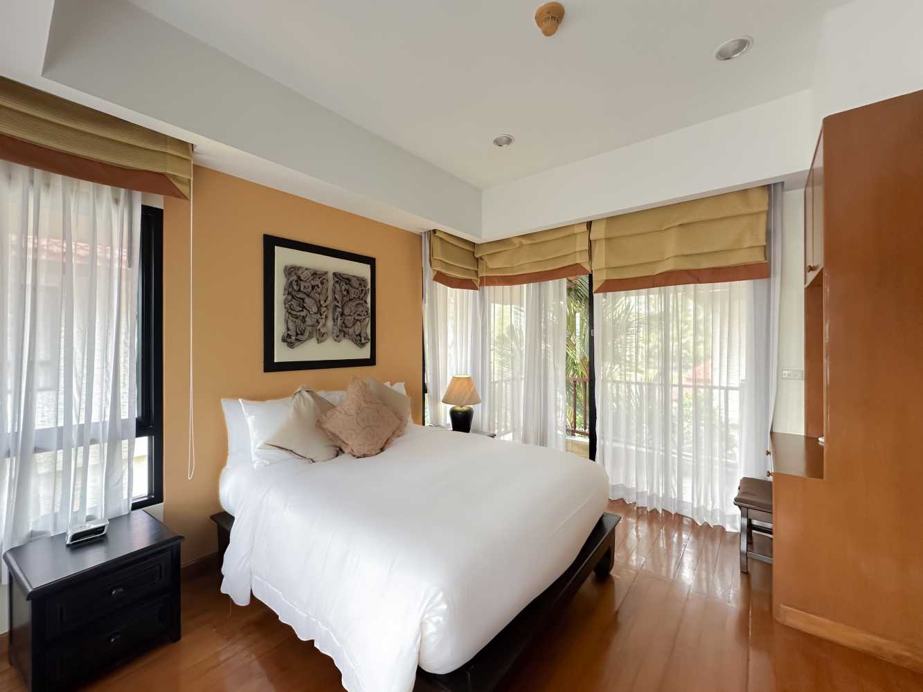 Property image - full photo 13
