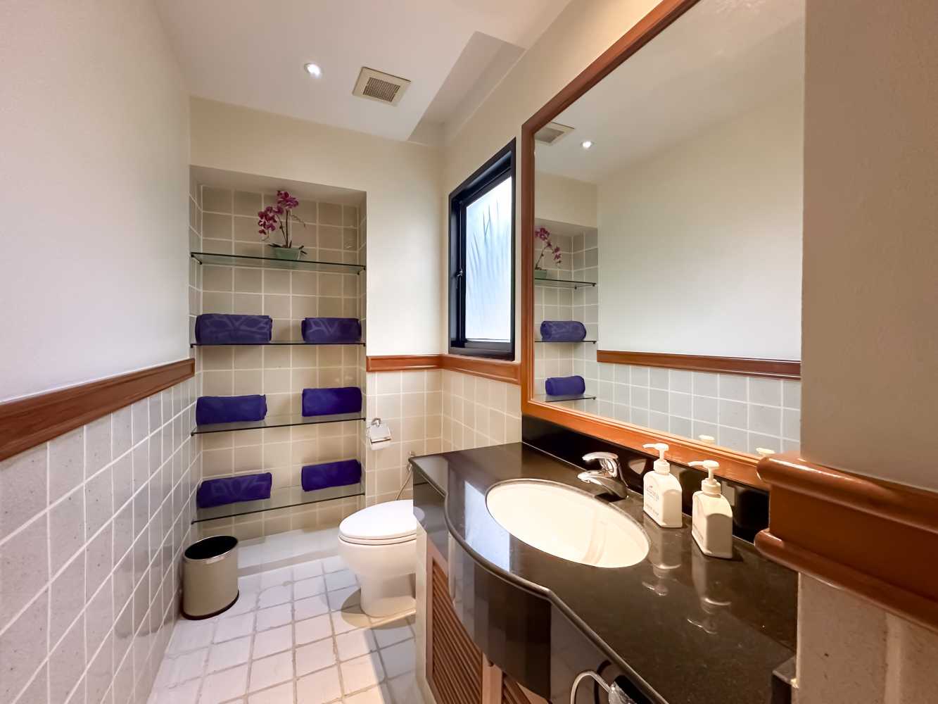 Property image - full photo 20