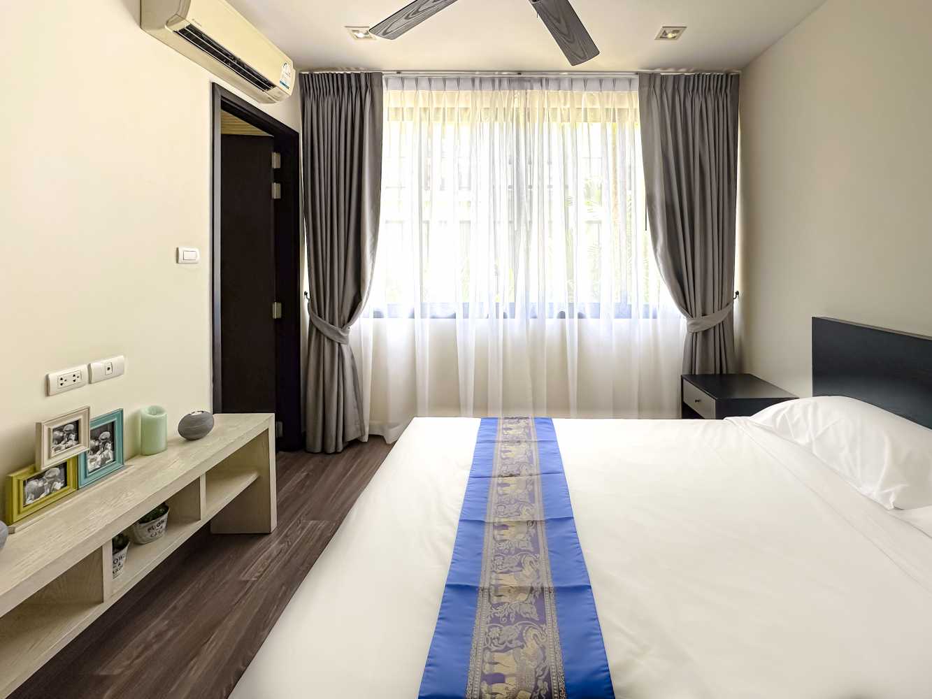 Property image - full photo 14