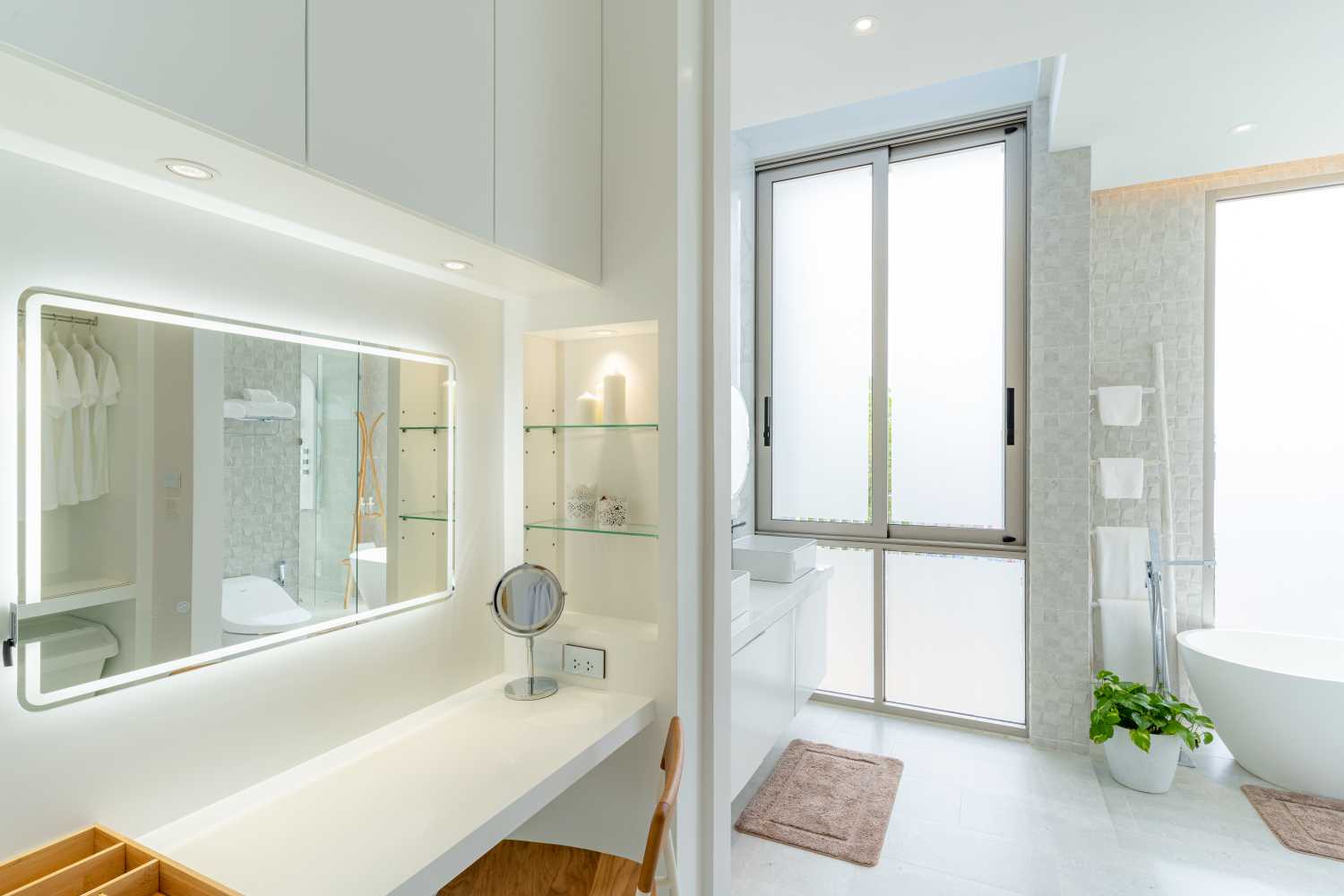 Property image - full photo 8