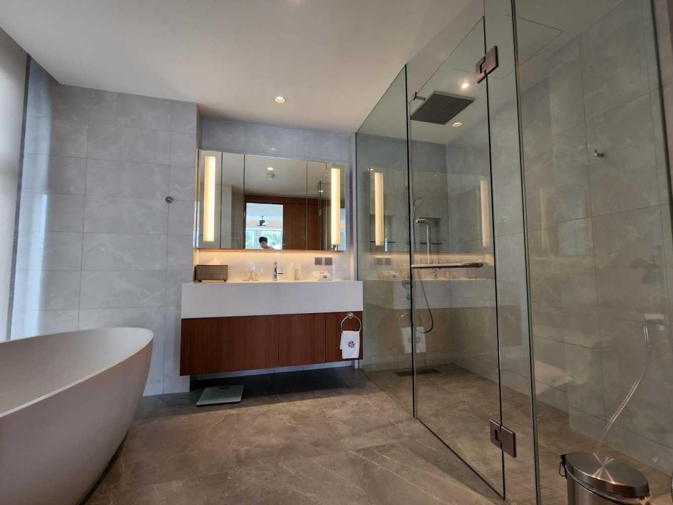 Property image - full photo 16