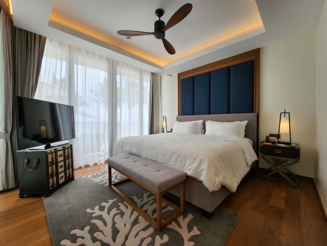 Property image - full photo 8