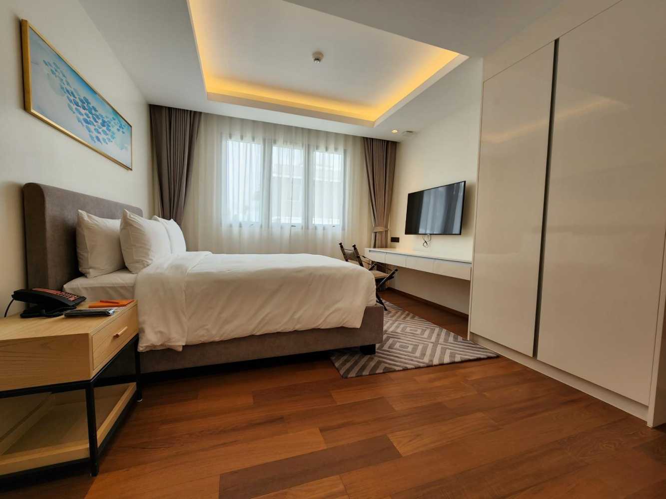 Property image - full photo 10