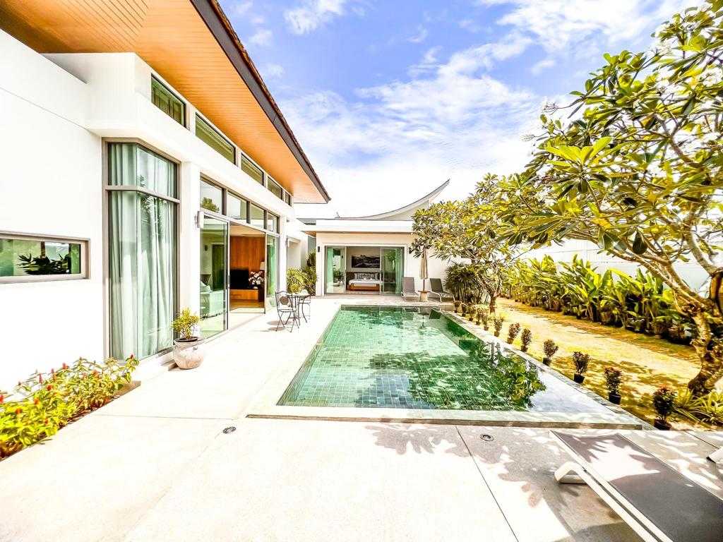 Property image - full photo 13