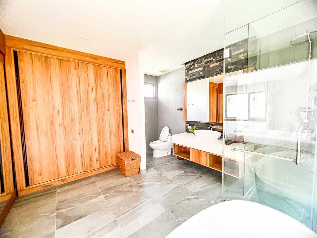 Property image - full photo 7