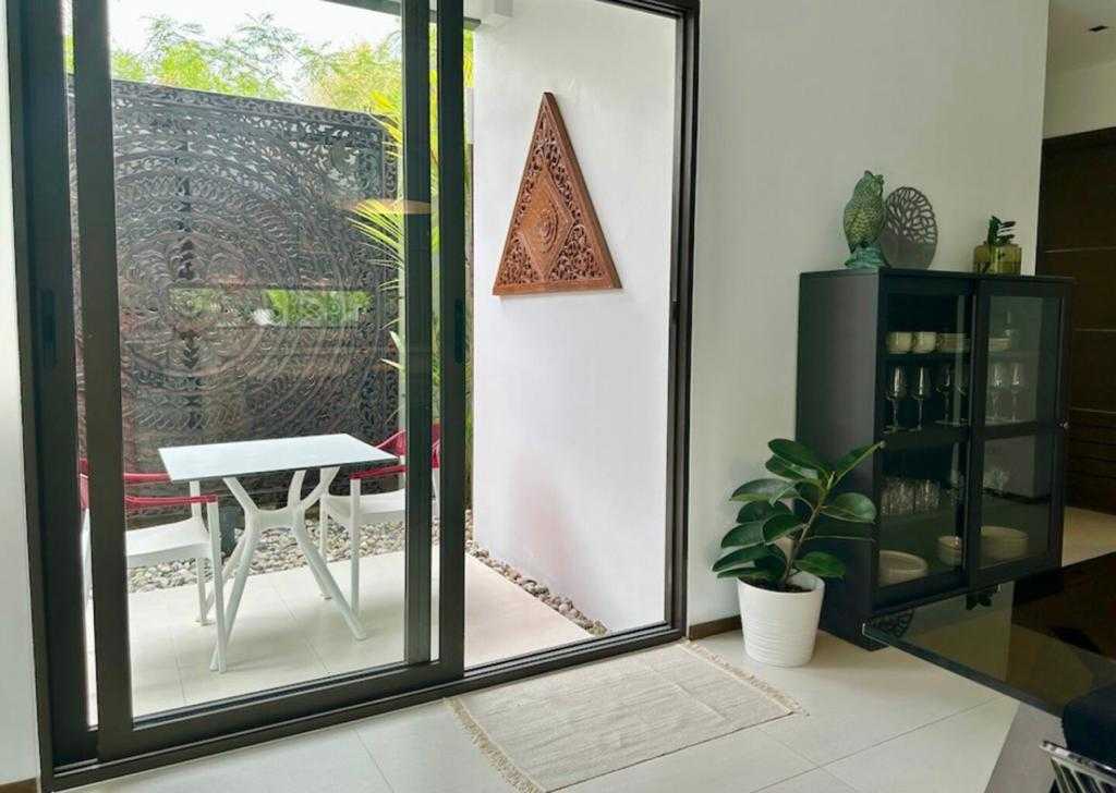 Property image - full photo 9