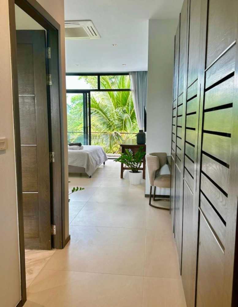 Property image - full photo 15