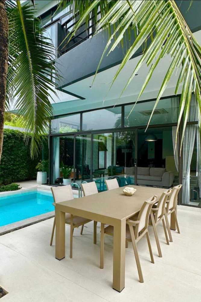 Property image - full photo 11
