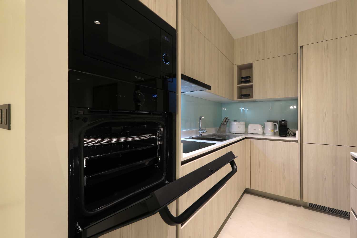 Property image - full photo 9