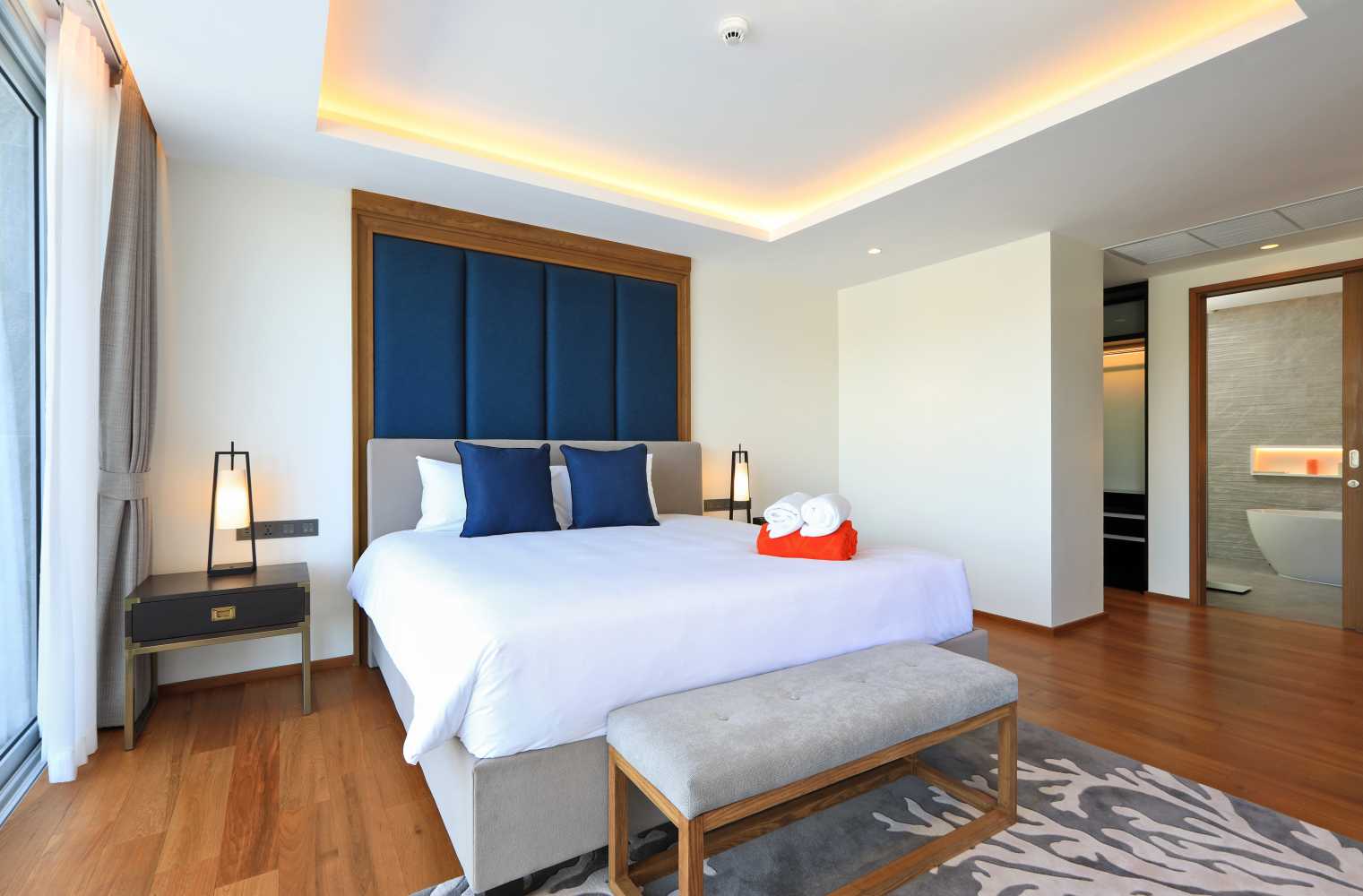 Property image - full photo 19