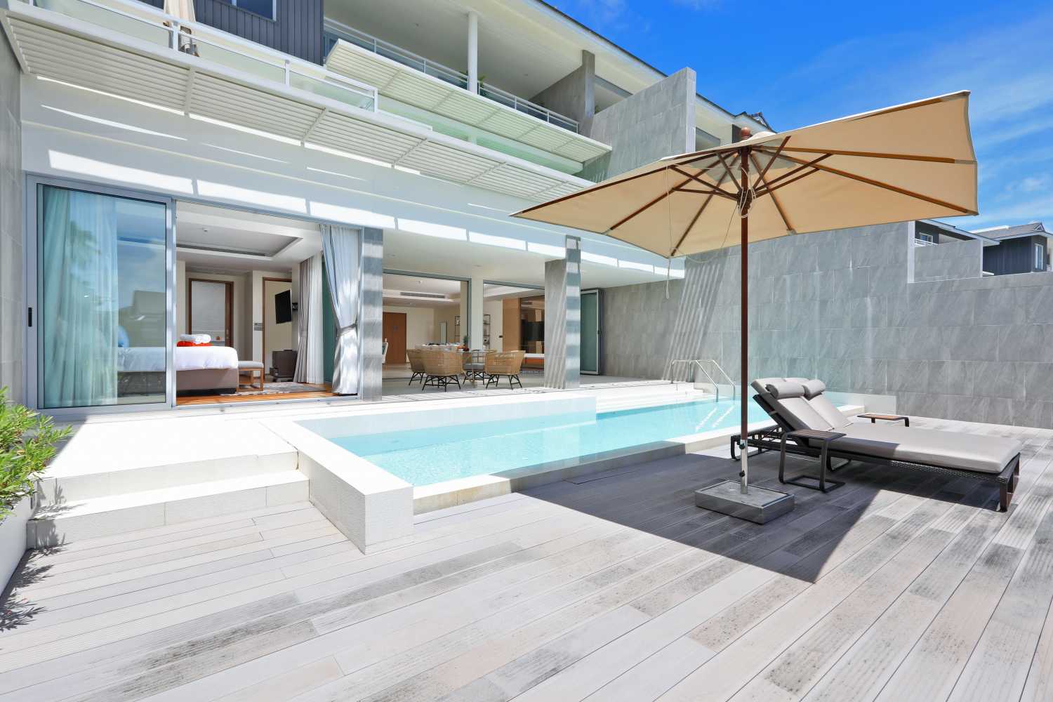 Property image - full photo 7
