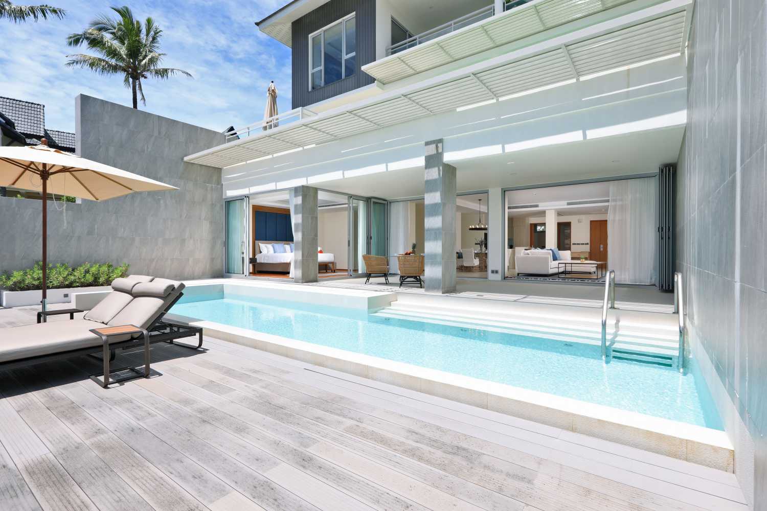 Property image - full photo 1