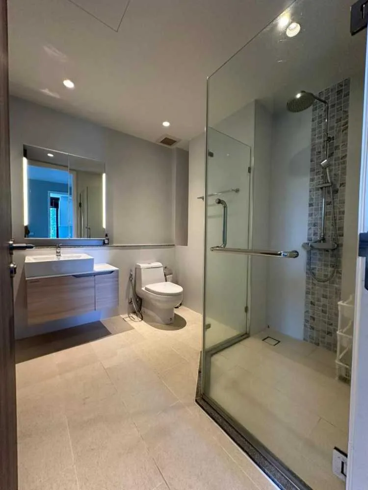 Property image - full photo 8