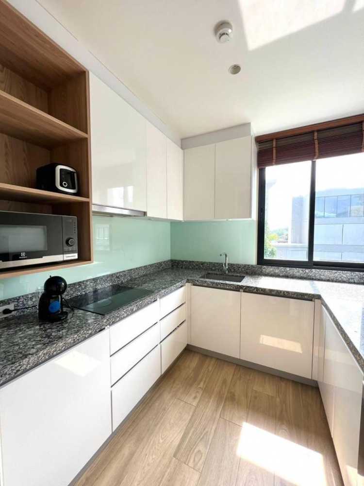 Property image - full photo 6