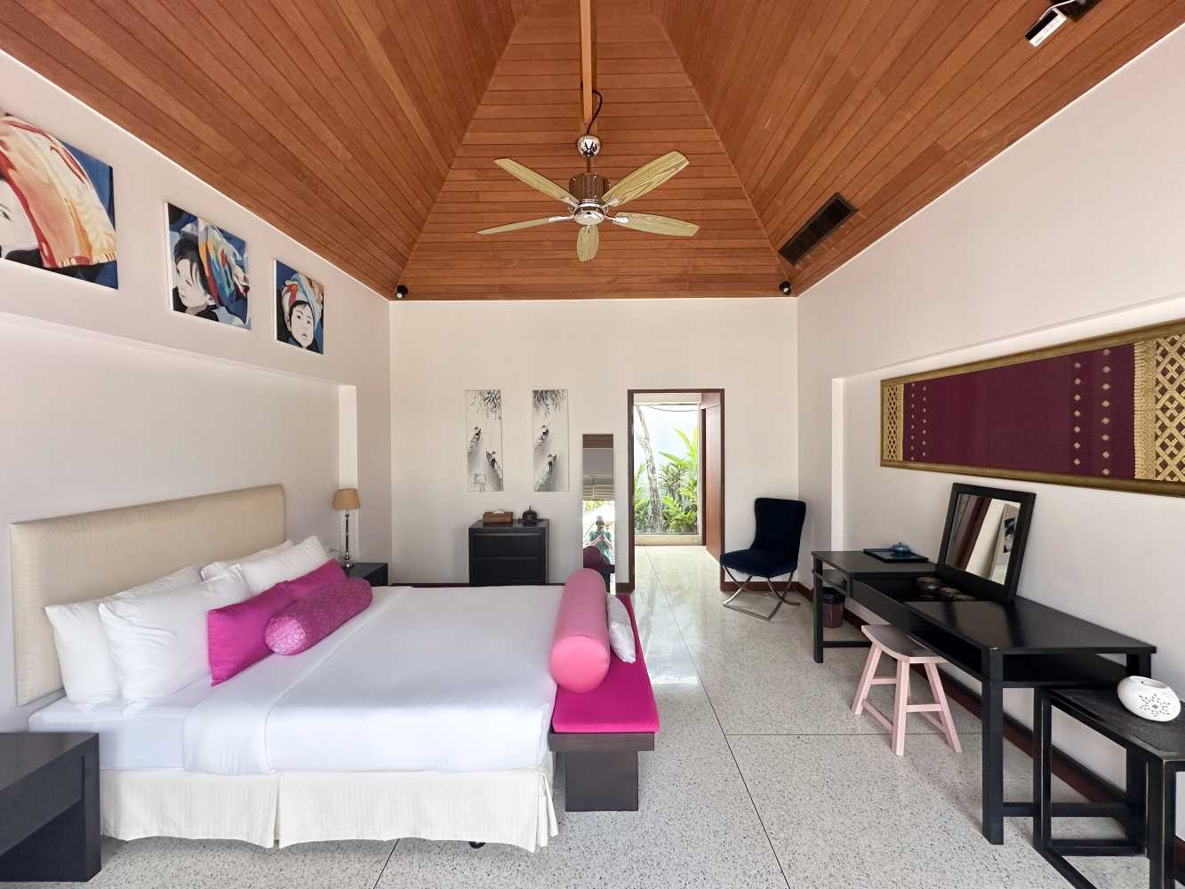 Property image - full photo 10