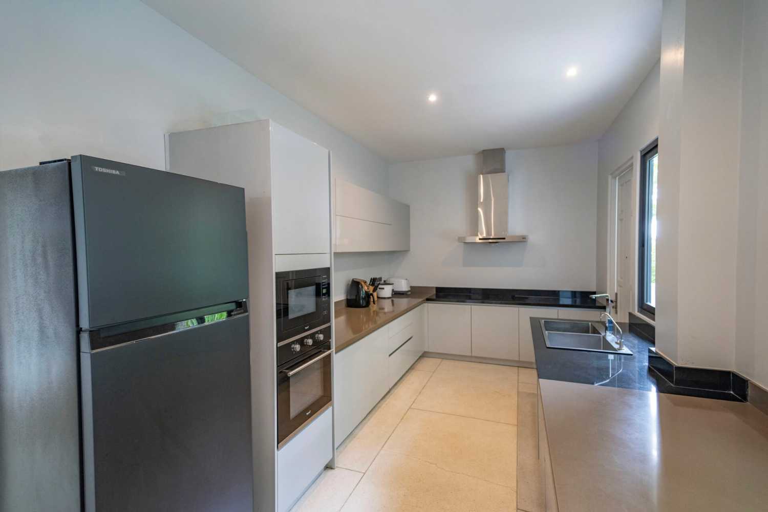 Property image - full photo 27
