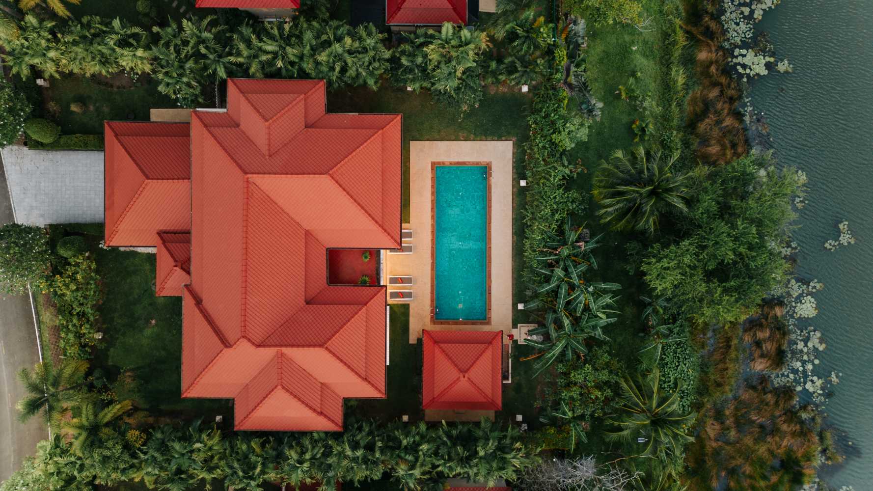 Property image - full photo 1