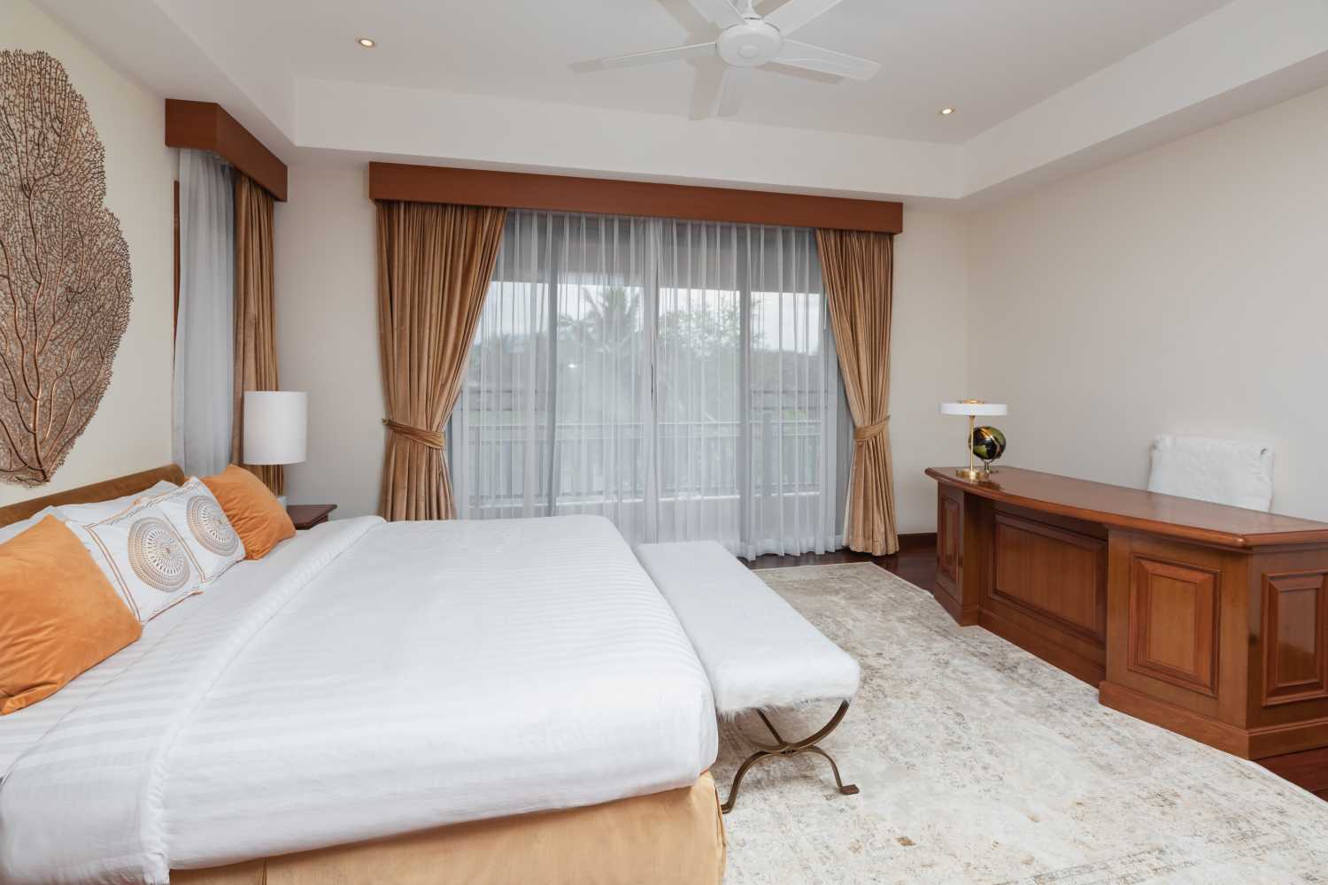 Property image - full photo 33